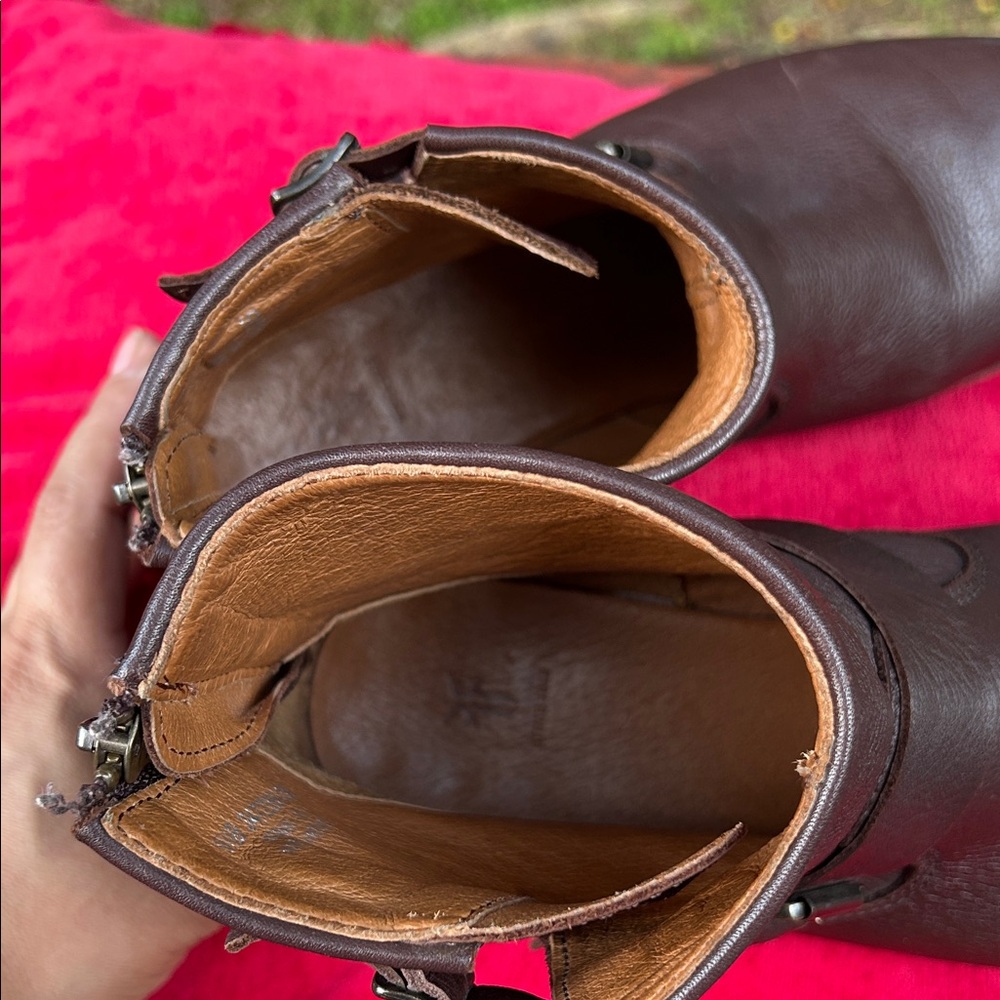 Frye Brown Leather Women's Winter Boots - Picture 6 of 9